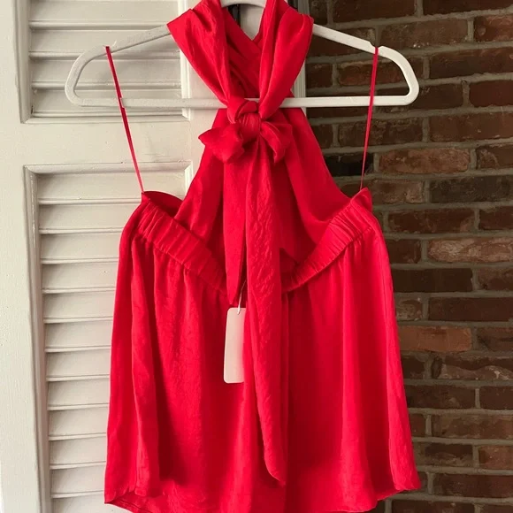 Glam Keyhole Red Halter NWT Large - Picture 3 of 11
